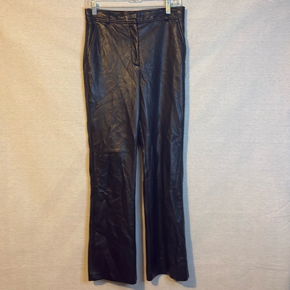 Aritzia Babaton Command Womens Pants Size 8 Black Vegan Leather Mid Rise Classic - Picture 1 of 9